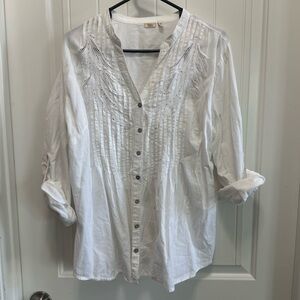 Reba white  Textured Top